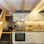 Apartment Traditional Stone Build Shale Voutas