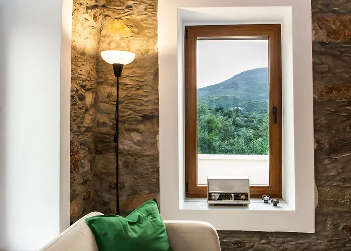 Apartment Traditional Stone Build Shale